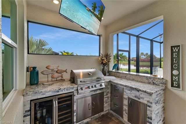 18709 Lake Hammock DR, Naples, FL 34114