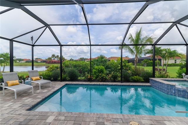 18709 Lake Hammock DR, Naples, FL 34114