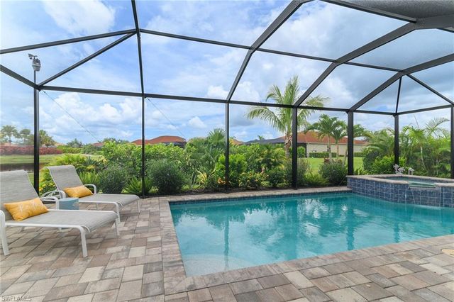 18709 Lake Hammock DR, Naples, FL 34114