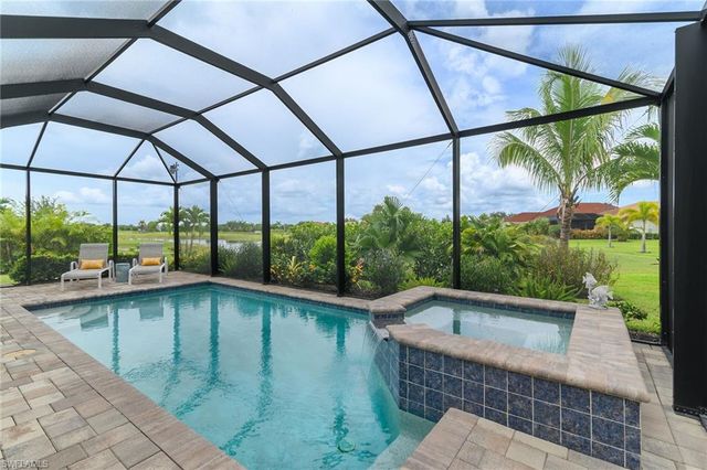 18709 Lake Hammock DR, Naples, FL 34114