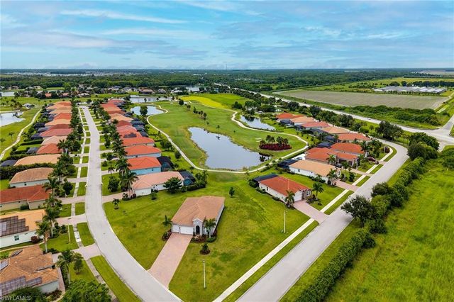 18709 Lake Hammock DR, Naples, FL 34114