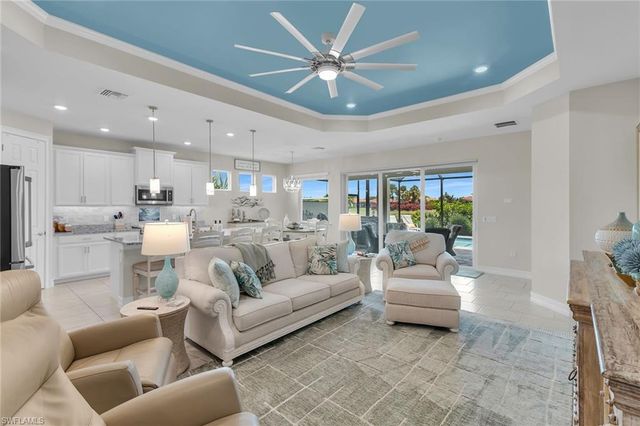 18709 Lake Hammock DR, Naples, FL 34114