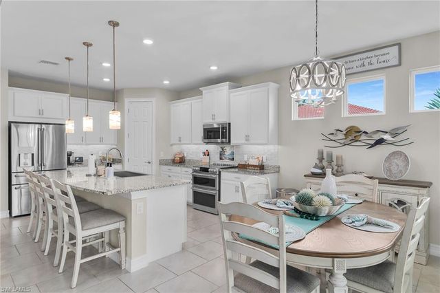 18709 Lake Hammock DR, Naples, FL 34114