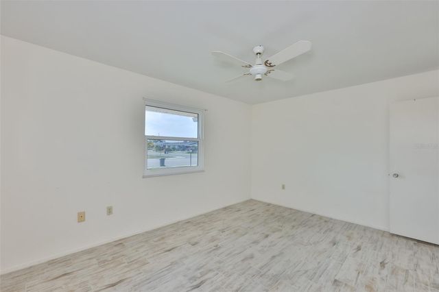 1216 VALLEY FORGE BOULEVARD, Sun City Center, FL 33573