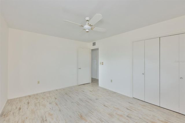 1216 VALLEY FORGE BOULEVARD, Sun City Center, FL 33573