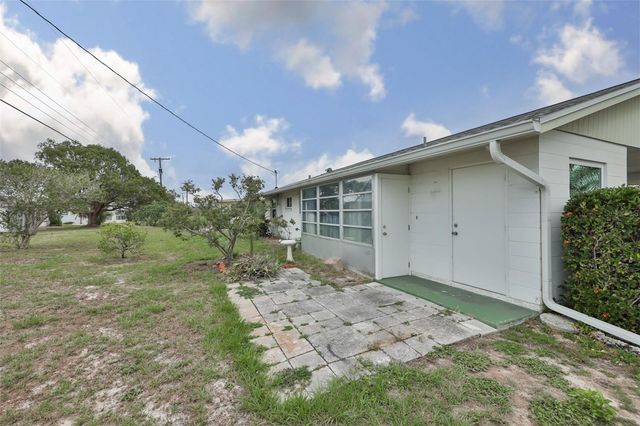 1216 VALLEY FORGE BOULEVARD, Sun City Center, FL 33573