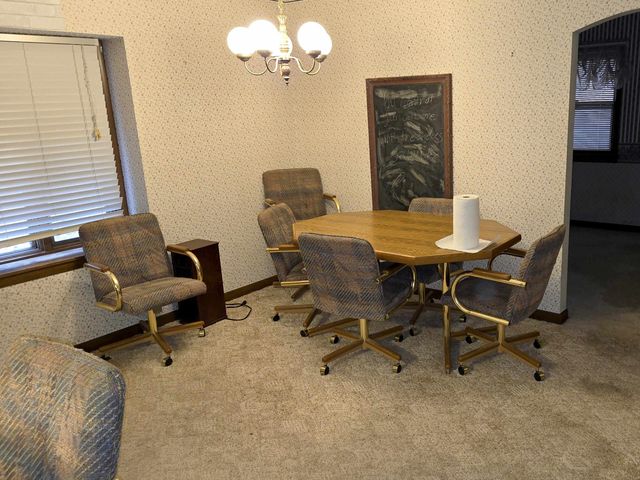 302 N Pine St, Argonia, KS 67004