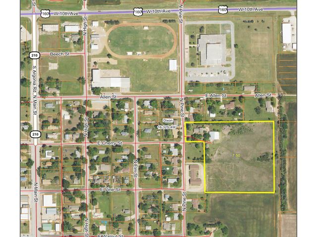 302 N Pine St, Argonia, KS 67004