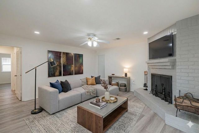 12106 Fairmeadow Drive, Houston, TX 77071