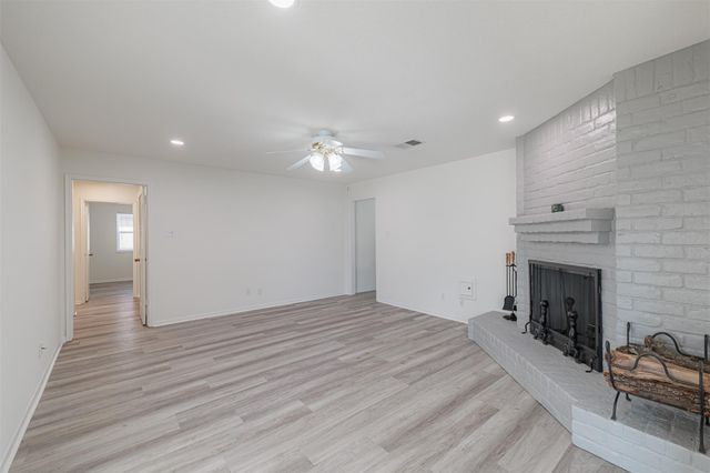 12106 Fairmeadow Drive, Houston, TX 77071