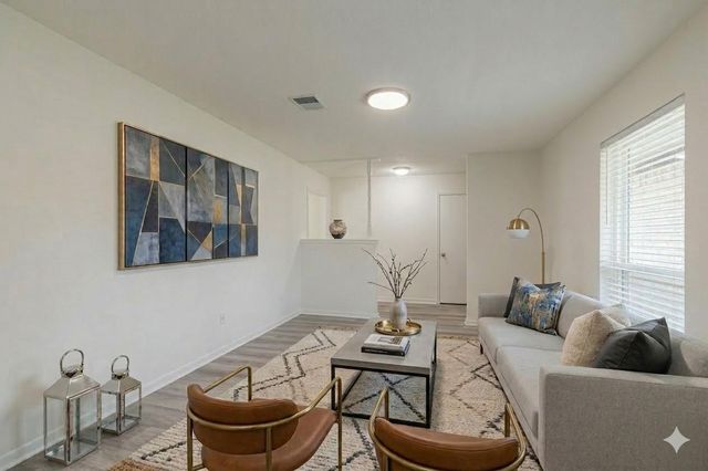 12106 Fairmeadow Drive, Houston, TX 77071