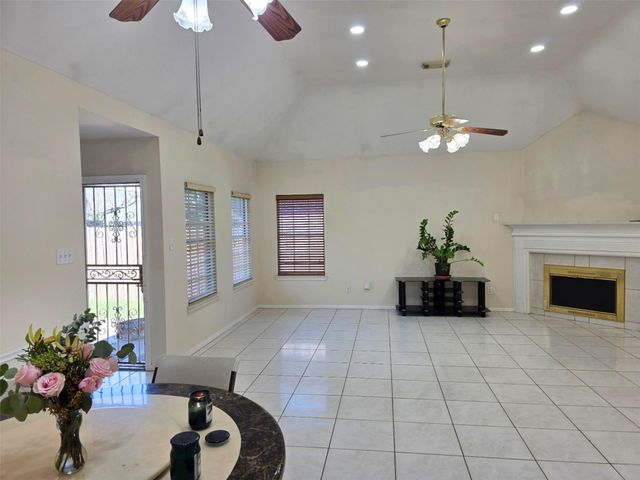 13607 Sable Lane, Houston, TX 77014