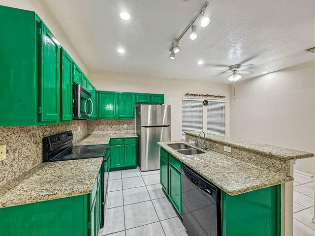 13607 Sable Lane, Houston, TX 77014