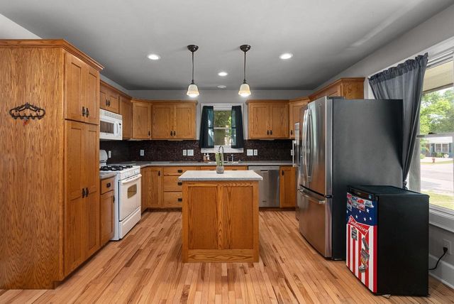 114 State Street, Mazomanie, WI 53560