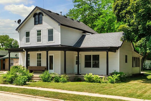 114 State Street, Mazomanie, WI 53560