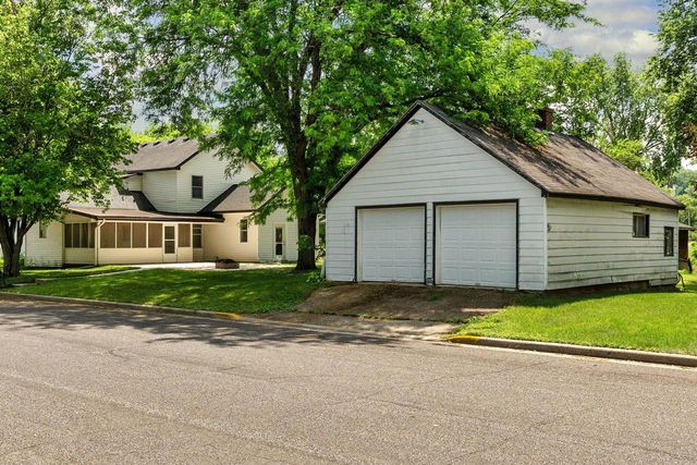 114 State Street, Mazomanie, WI 53560