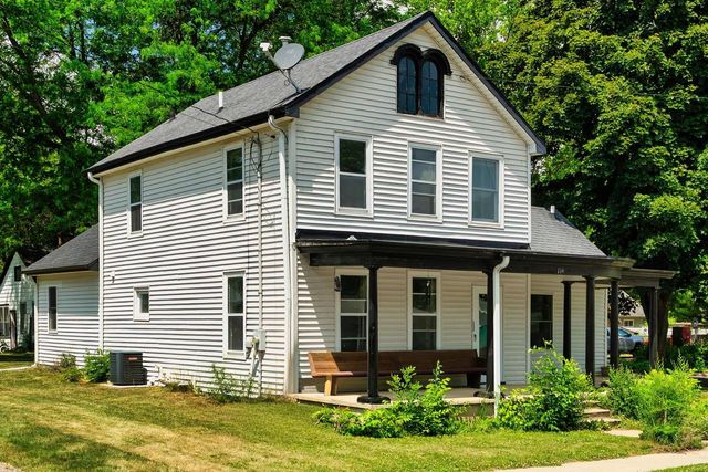 114 State Street, Mazomanie, WI 53560
