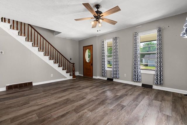 114 State Street, Mazomanie, WI 53560