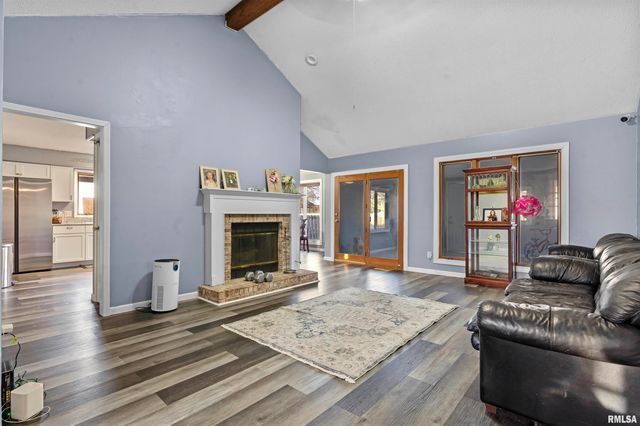 2928 Rainier Drive, Springfield, IL 62704