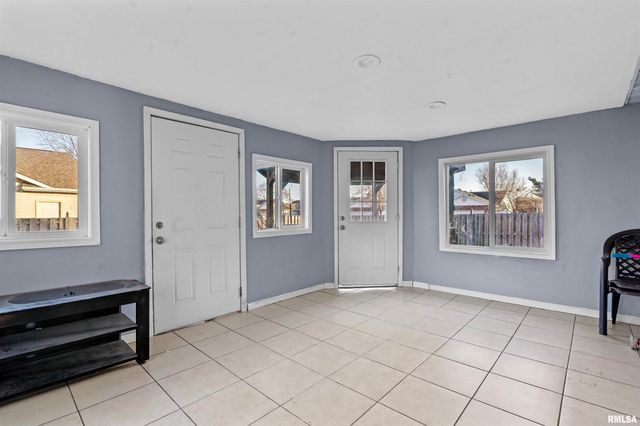 2928 Rainier Drive, Springfield, IL 62704