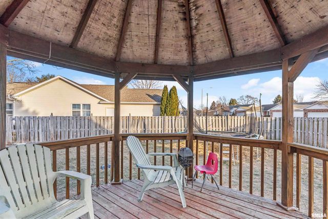 2928 Rainier Drive, Springfield, IL 62704