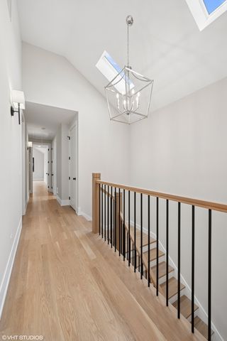 3920 N Bell Avenue, Chicago, IL 60618