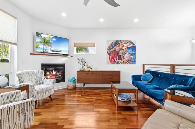 551 Laguna, Carlsbad, CA 92008