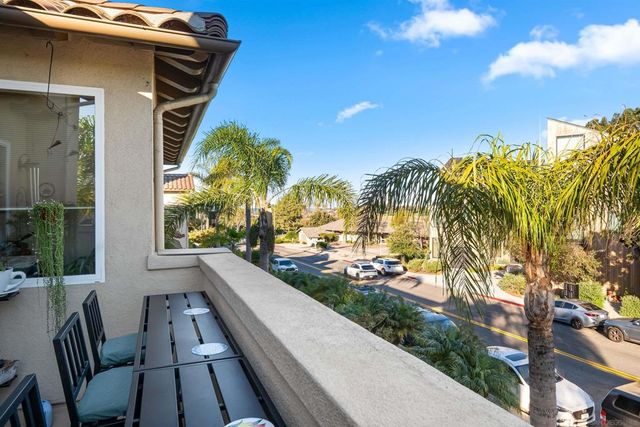 551 Laguna, Carlsbad, CA 92008