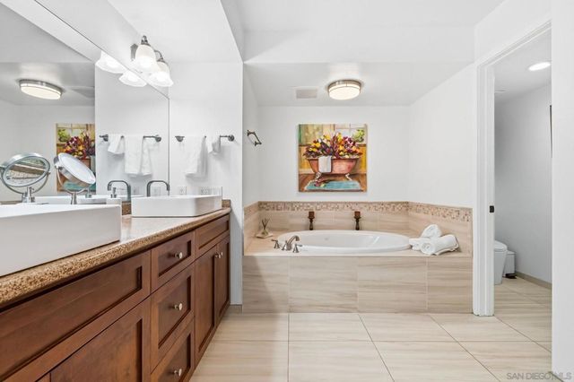 551 Laguna, Carlsbad, CA 92008