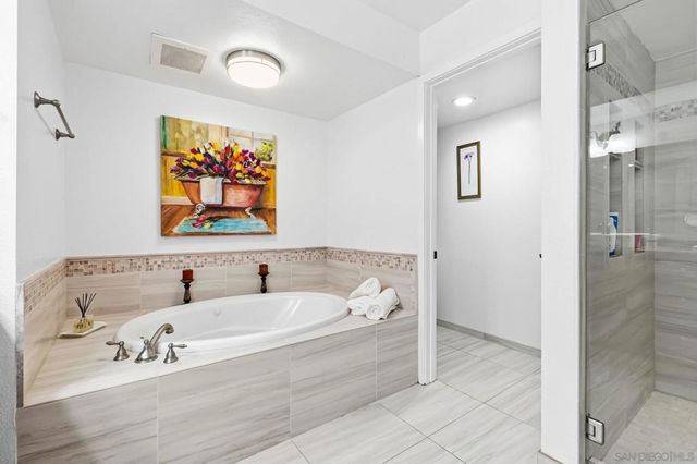 551 Laguna, Carlsbad, CA 92008