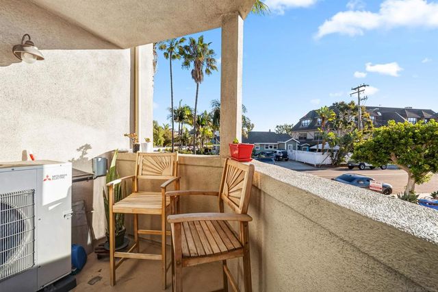 551 Laguna, Carlsbad, CA 92008