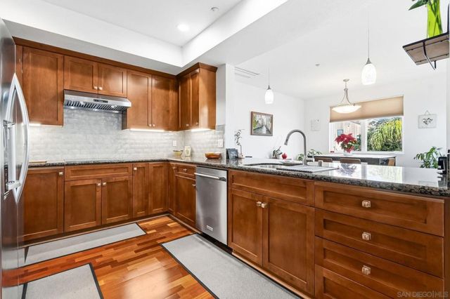 551 Laguna, Carlsbad, CA 92008