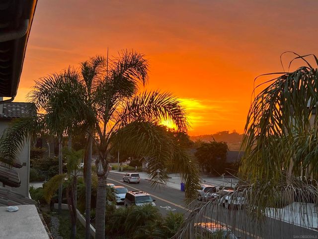 551 Laguna, Carlsbad, CA 92008