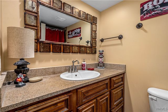 210 15th E 67, Tuscaloosa, AL 35401