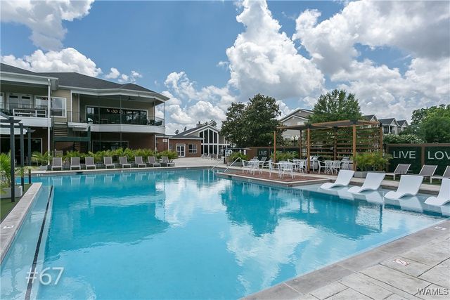 210 15th E 67, Tuscaloosa, AL 35401