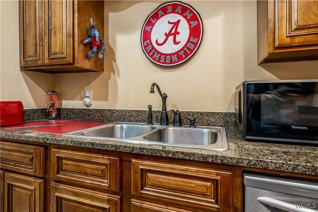 210 15th E 67, Tuscaloosa, AL 35401