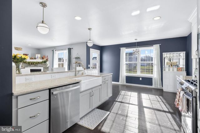 32 KATHERINES WAY, Lancaster, PA 17602