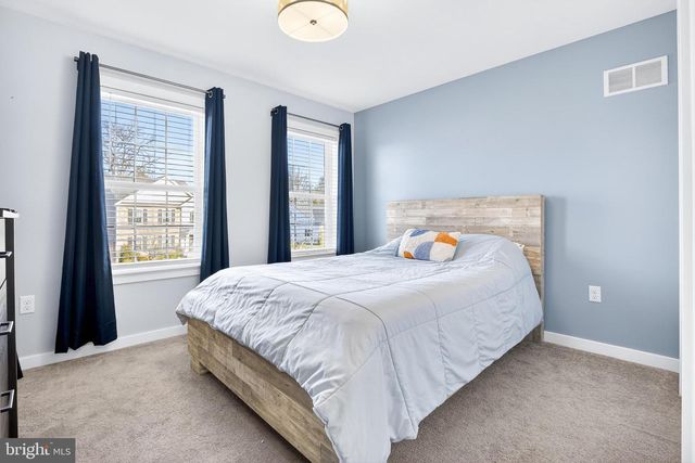 32 KATHERINES WAY, Lancaster, PA 17602