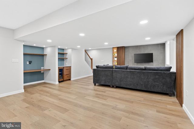 32 KATHERINES WAY, Lancaster, PA 17602