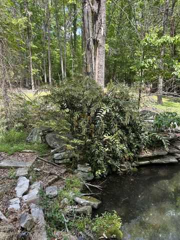 1911 Hickory Pl, Monteagle, TN 37356