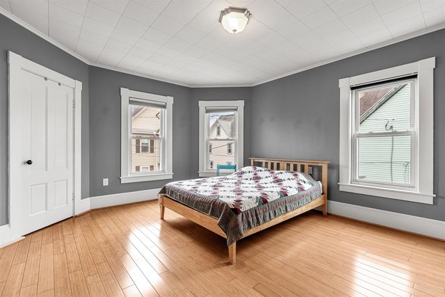 5 Arlington Avenue, Nashua, NH 03060