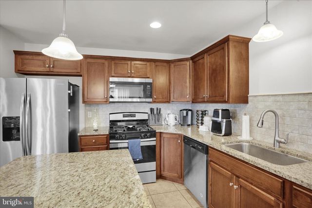 4884 MOUNT VERNON ST, Temple, PA 19560