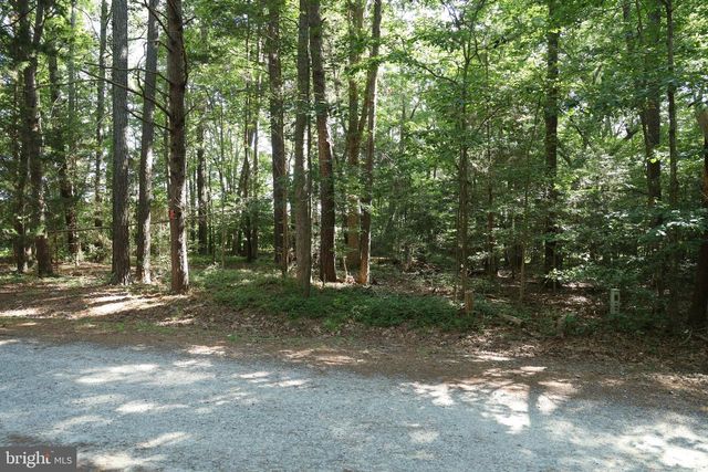 0-36B 1 B 36 POINT ANNE DR, Hartfield, VA 23071