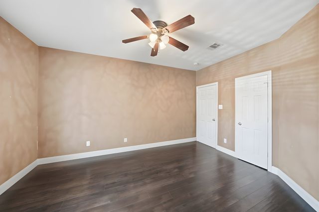 1905 Lakeway Drive, Rowlett, TX 75088