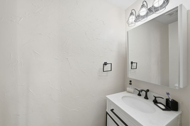 1905 Lakeway Drive, Rowlett, TX 75088