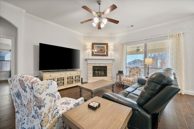 1105 Foxtail Drive, Mansfield, TX 76063