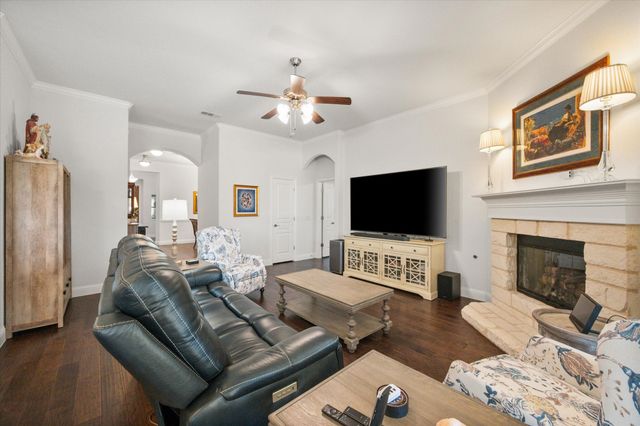 1105 Foxtail Drive, Mansfield, TX 76063