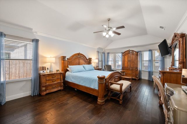 1105 Foxtail Drive, Mansfield, TX 76063