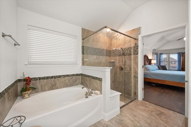 1105 Foxtail Drive, Mansfield, TX 76063