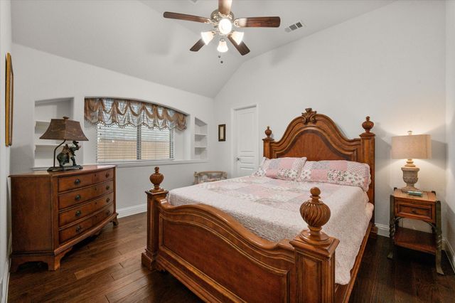 1105 Foxtail Drive, Mansfield, TX 76063